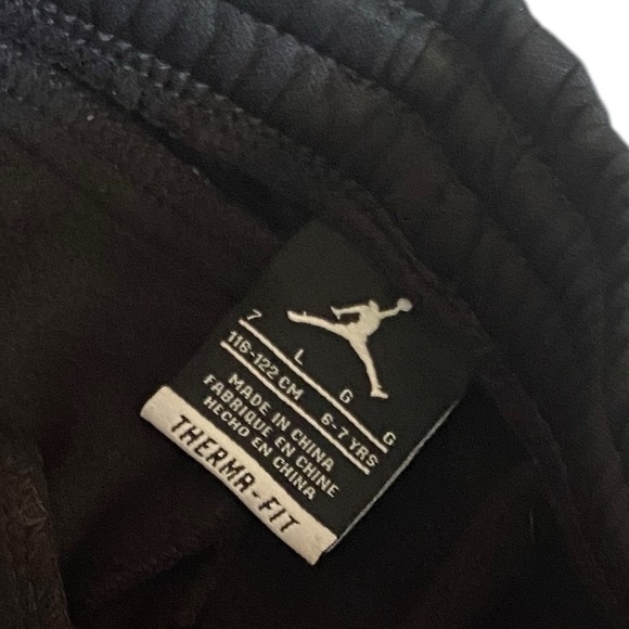 Jordan Therma-Fit Joggers Red/Black Size 7 Large Athleisure Kidcore Gorpcore - Picture 6 of 8